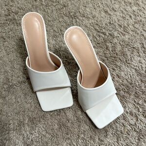 Brand new - White sandal heels